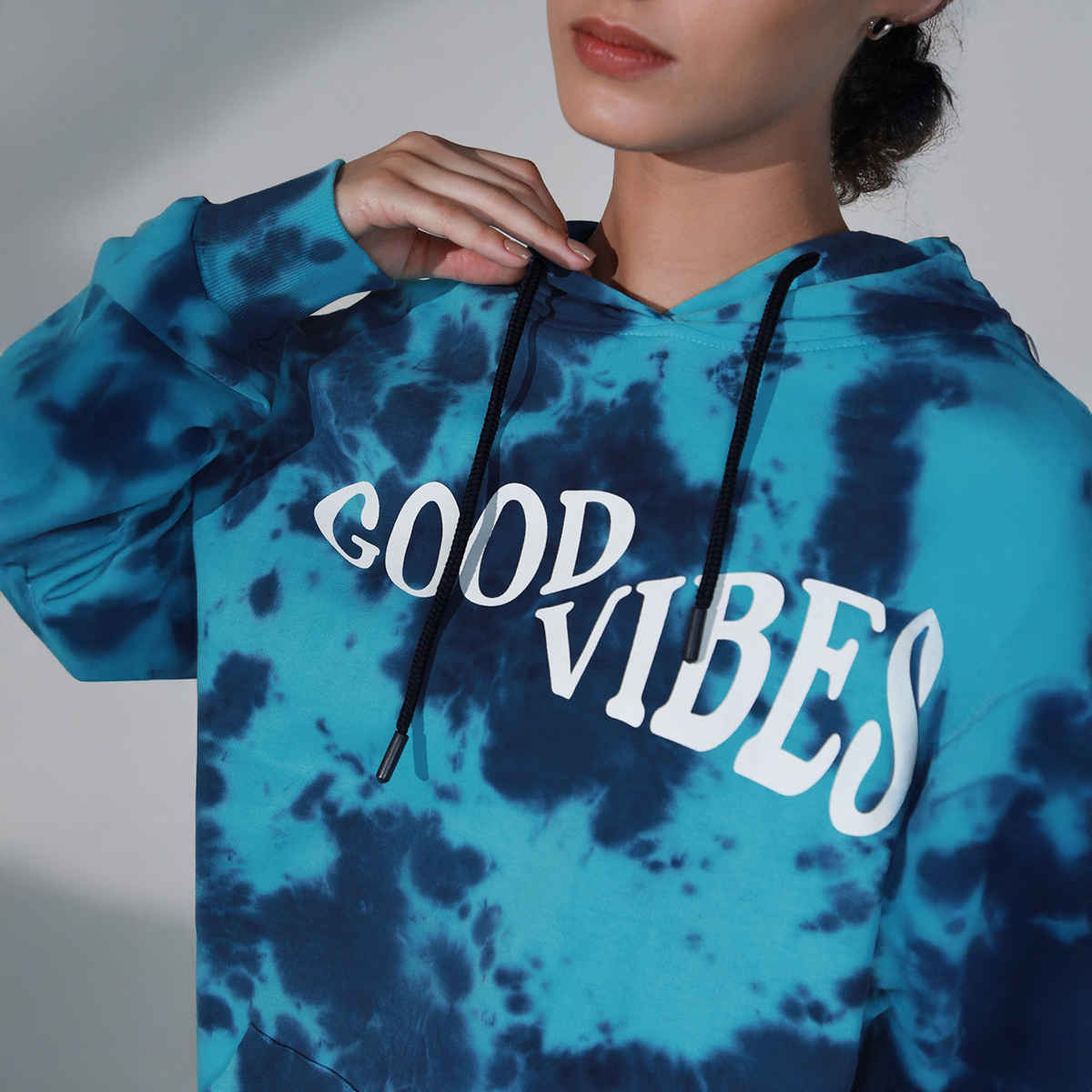 Hubberholme Women's Typography Printed Hooded Long Sleeve Sweatshirt | Blue - S