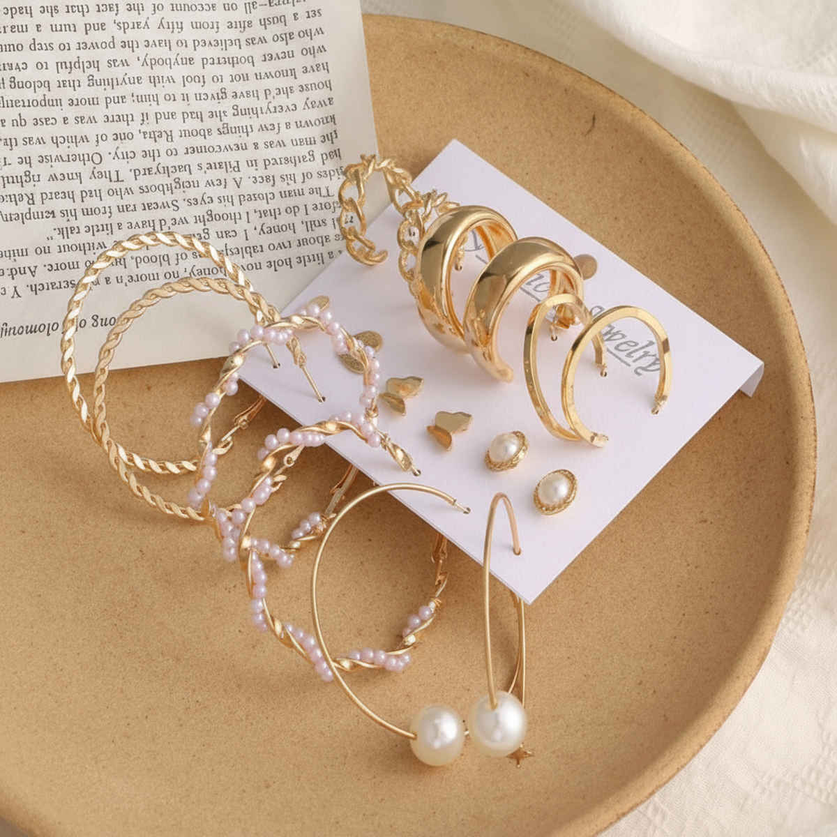 Fashion Frill Women's Stackable Earings Gold Regular