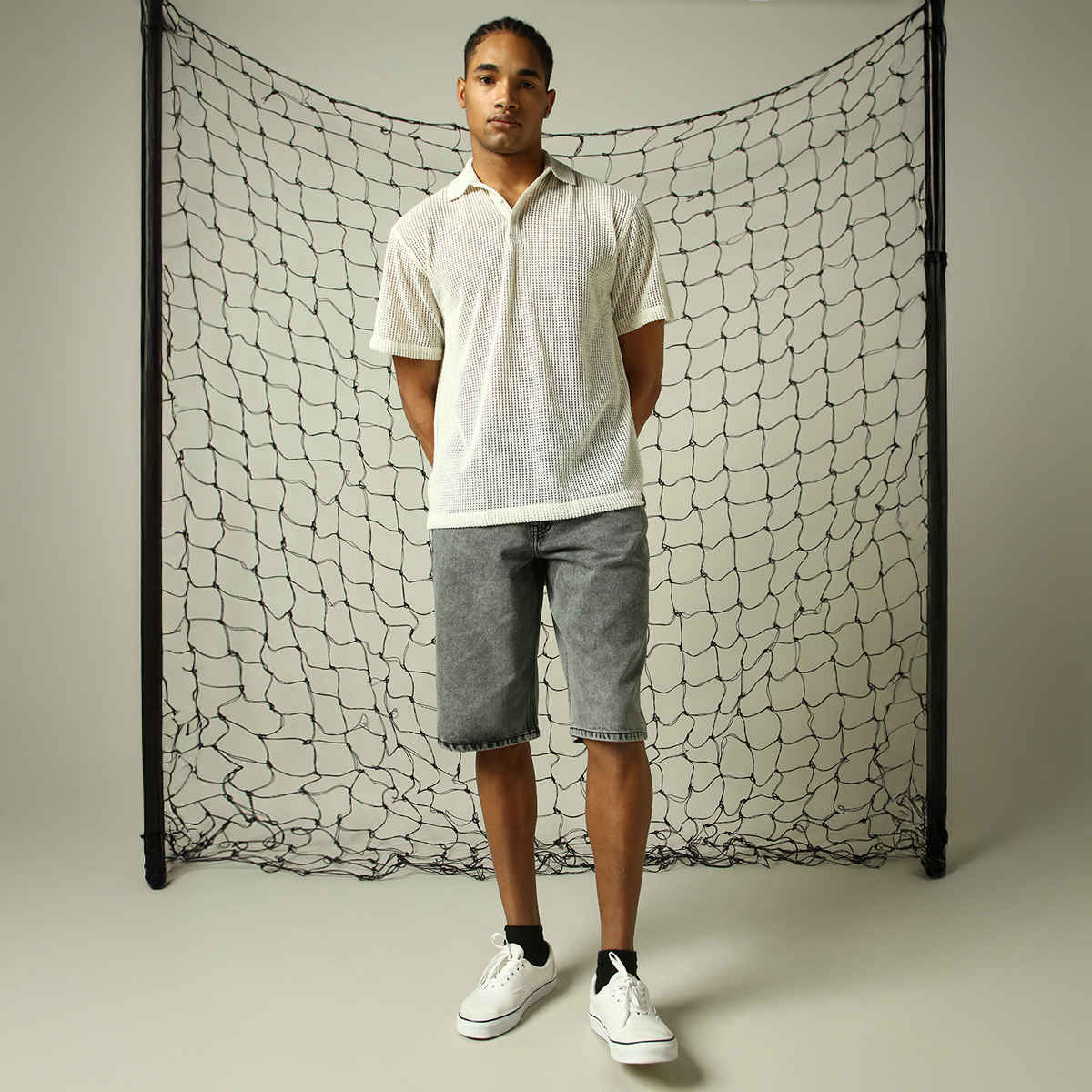 Hubberholme Men's Opaque Solid Cuban Collar Textured Fabric Oversized Casual Shirt | White - 38