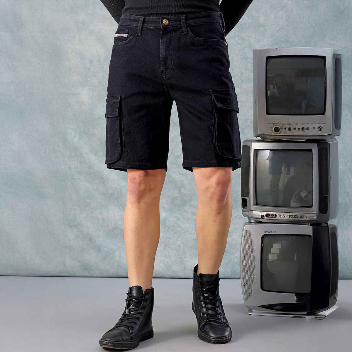 The Indian Garage Co Men's Regular Fit Solid Casual Shorts | Black - 32