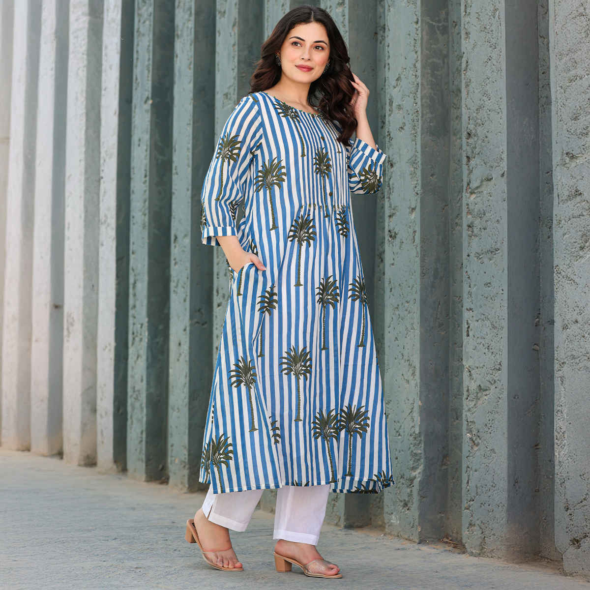 INDO ERA Women's Printed A-Line Kurta Pant set | KS0ML11341 | Multicolour - L