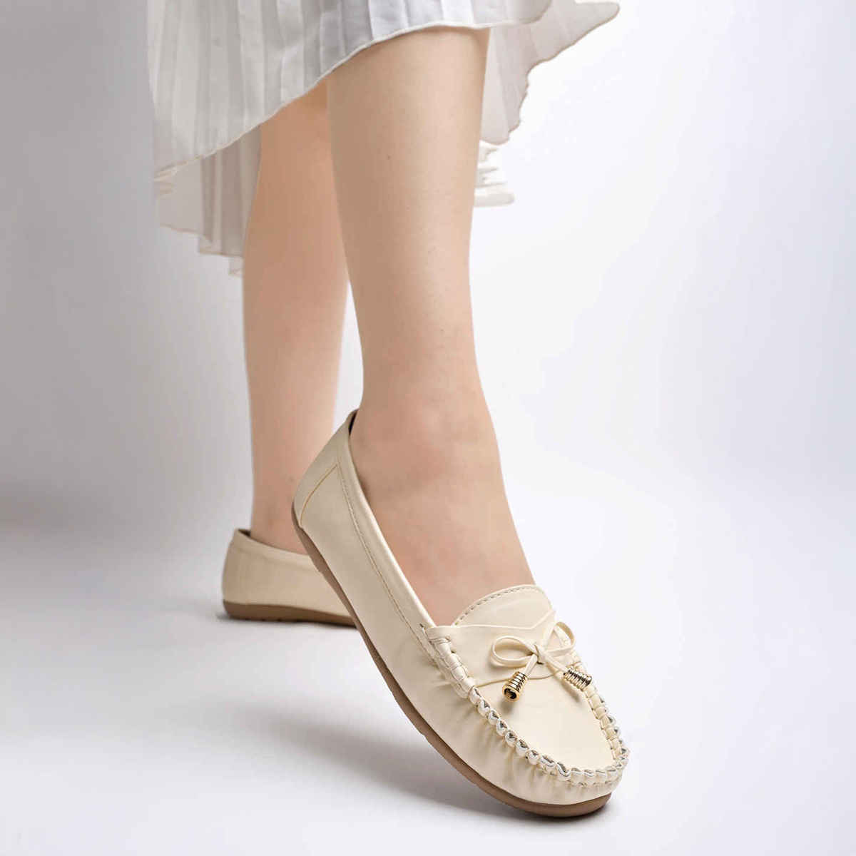 Shoetopia Women's Comfortable Loafers | Cream - UK 4