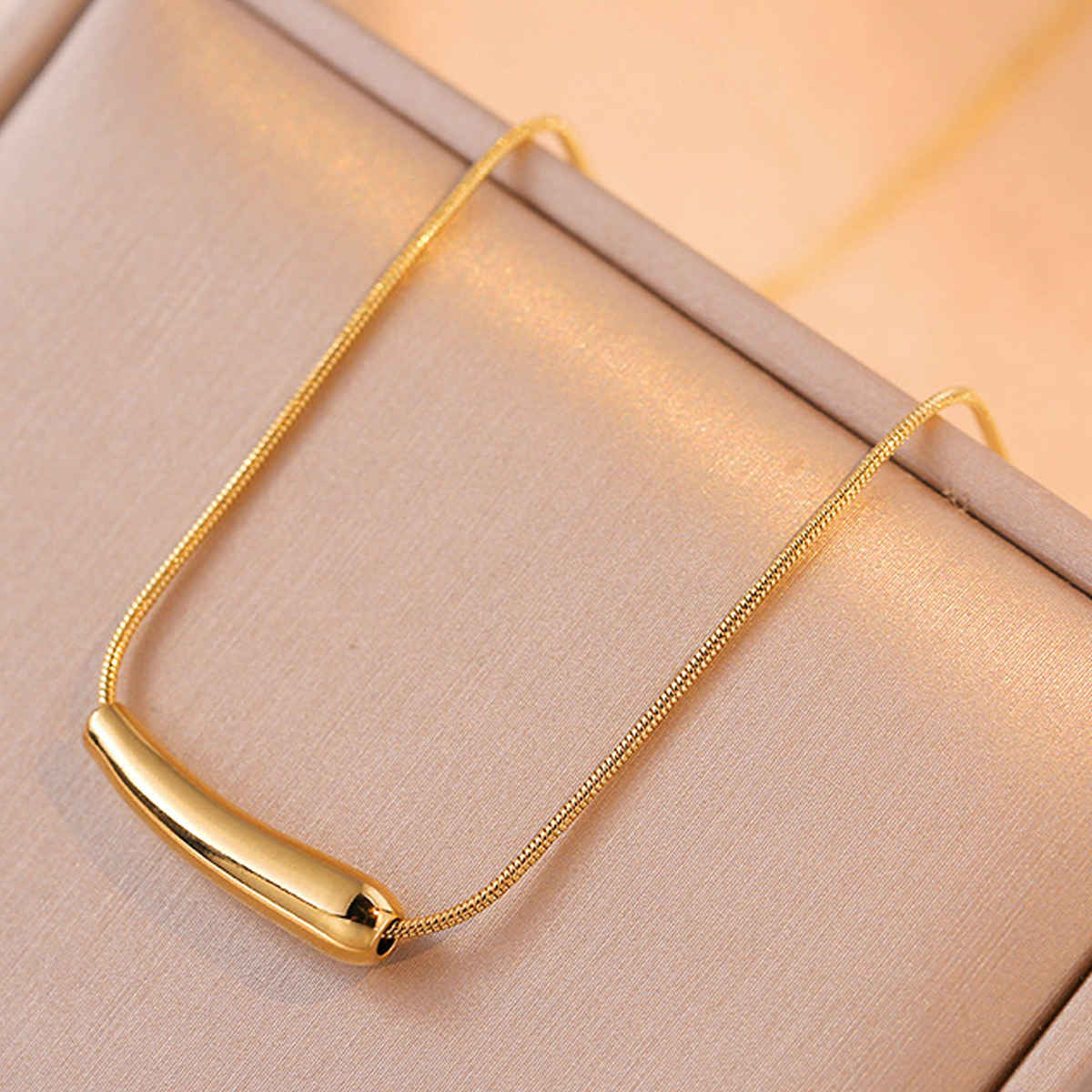 LabelShe Gold-Plated Minimalistic Teardrop Necklace | LS-NCK-67007