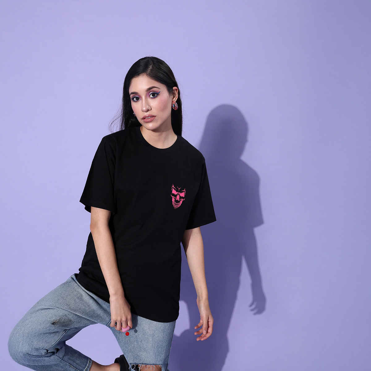 Difference of Opinion Women T-shirt - Black | Classic Fit | L