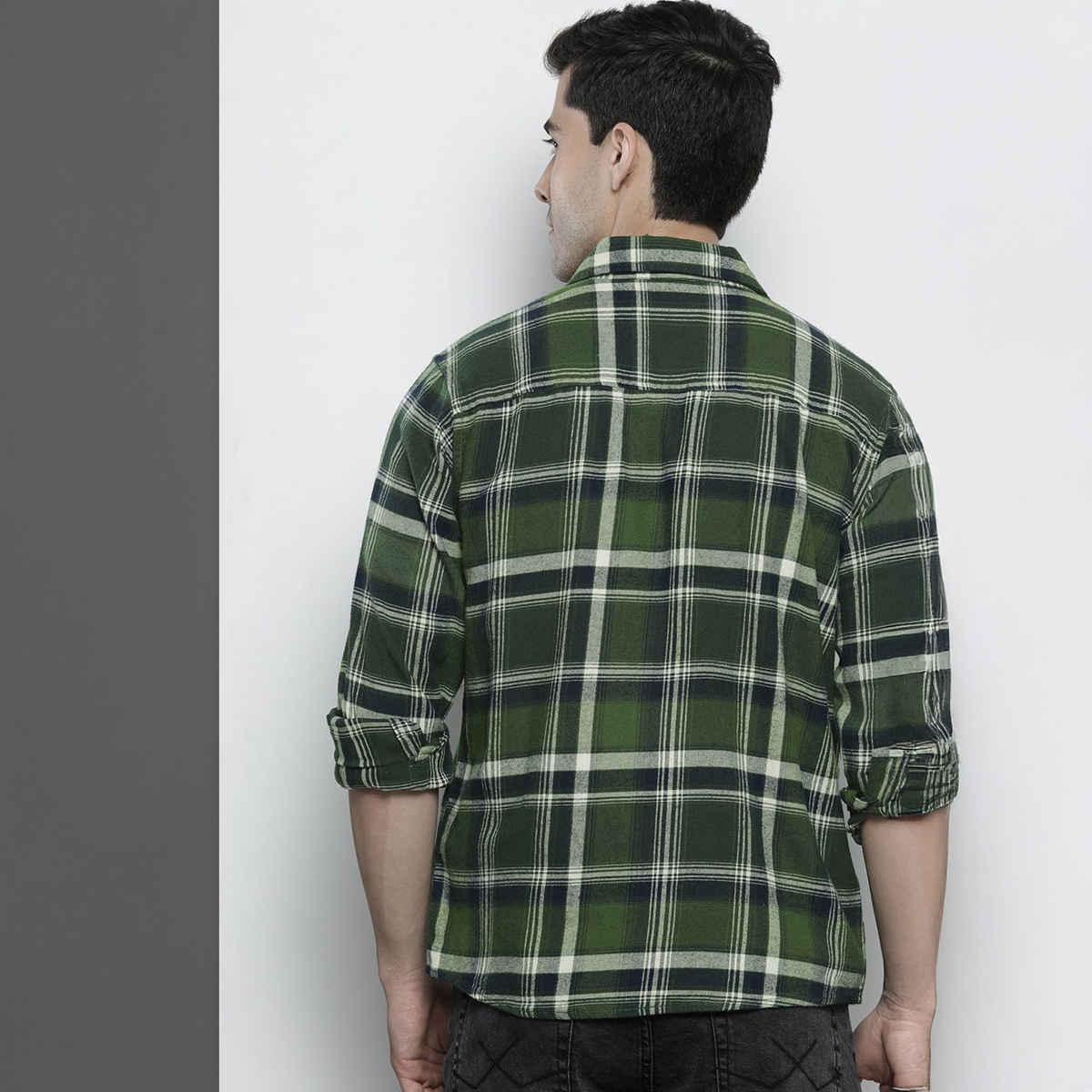 The Indian Garage Co Men's Regular Fit Checked Casual Shirt | Olive - L