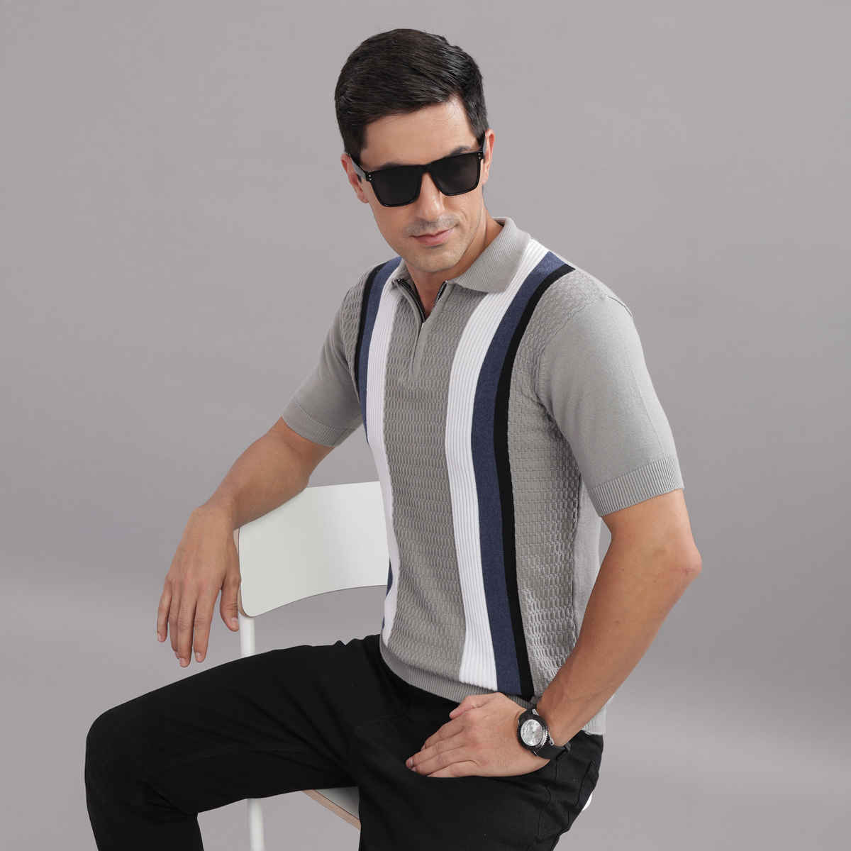 OUTLAWS Men's 100% Cotton Structured T-Shirt | Flat Knit | Super Stretch | Grey and White - XL