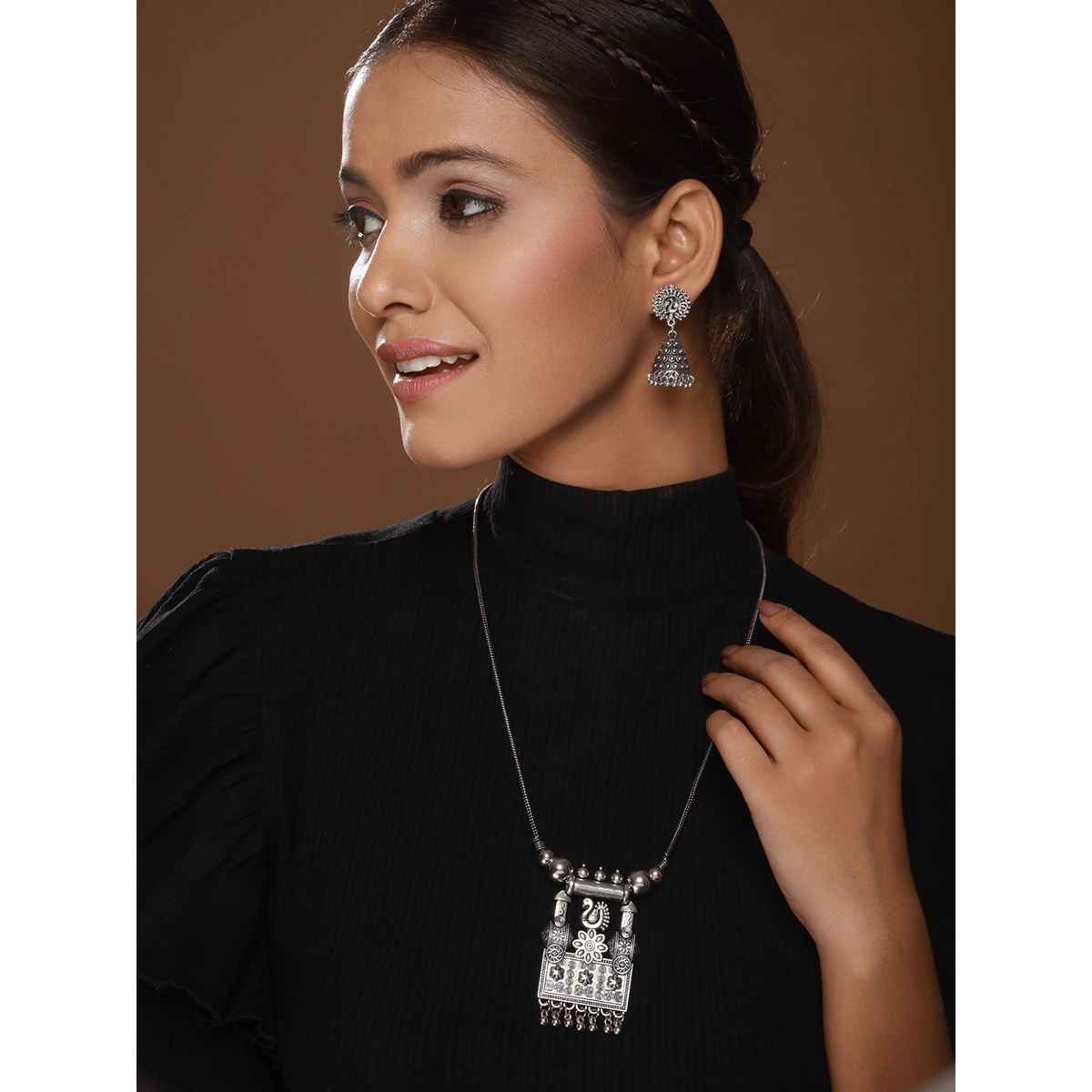 Aatmana Silver-Plated Peacock Shaped Oxidized Jewellery Set