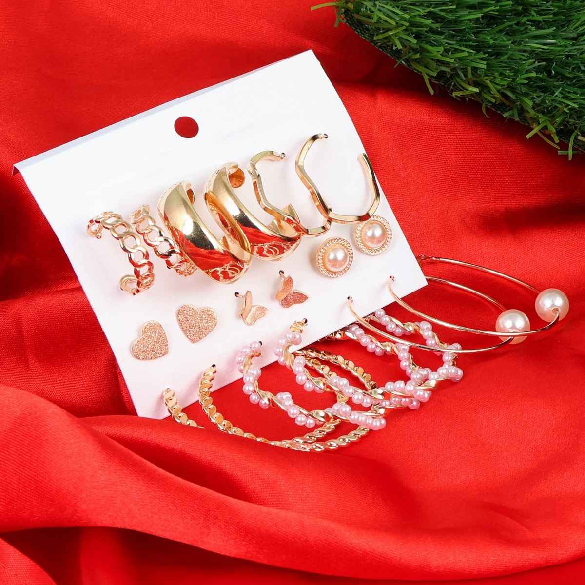 Fashion Frill Women's Stackable Earings Gold Regular