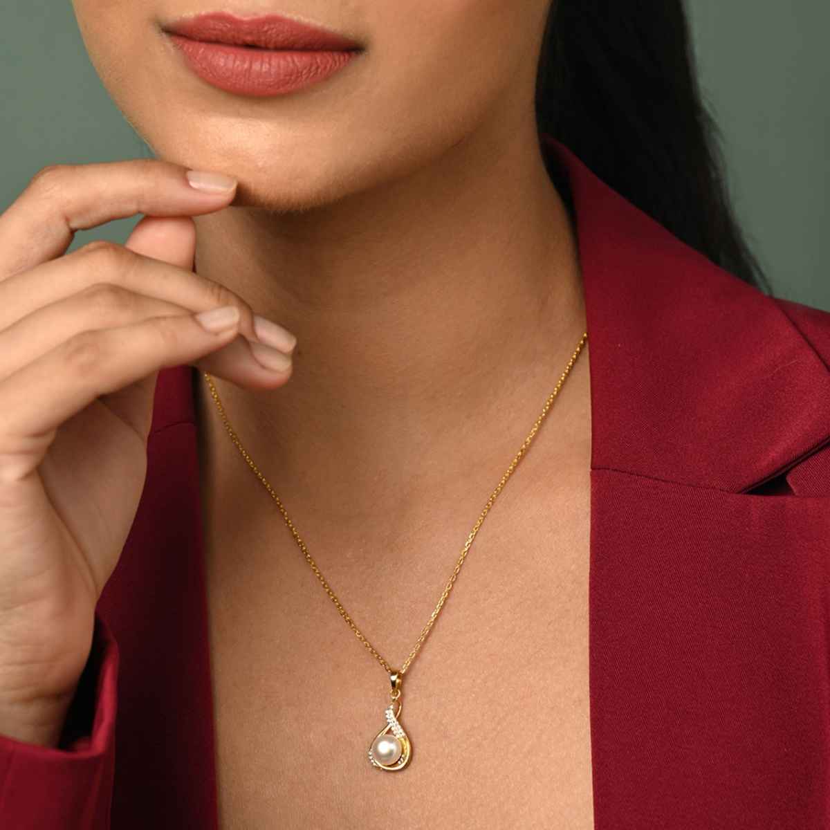 Clara 925 Sterling Silver Esin Real Pearl Pendant Chain Necklace | Gold Plated | Swiss Zirconia