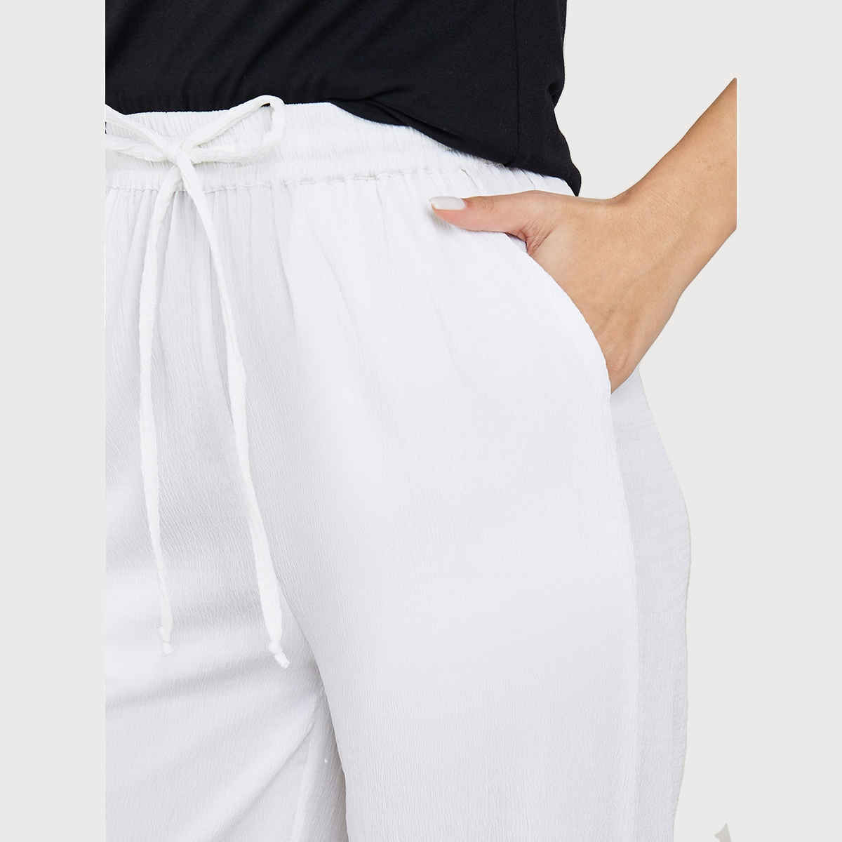 Styli Women's Wide Leg Pants with Side Pocket and Textured Fabric | Off White - 26