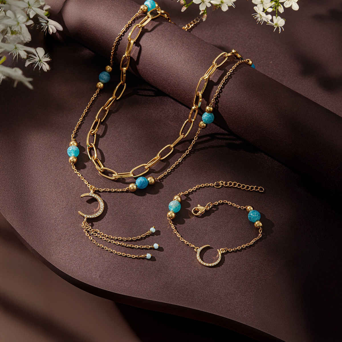 Aatmana Gold-plated Stone Studded & Beaded Jewellery Set | Wj-js24-nl0064