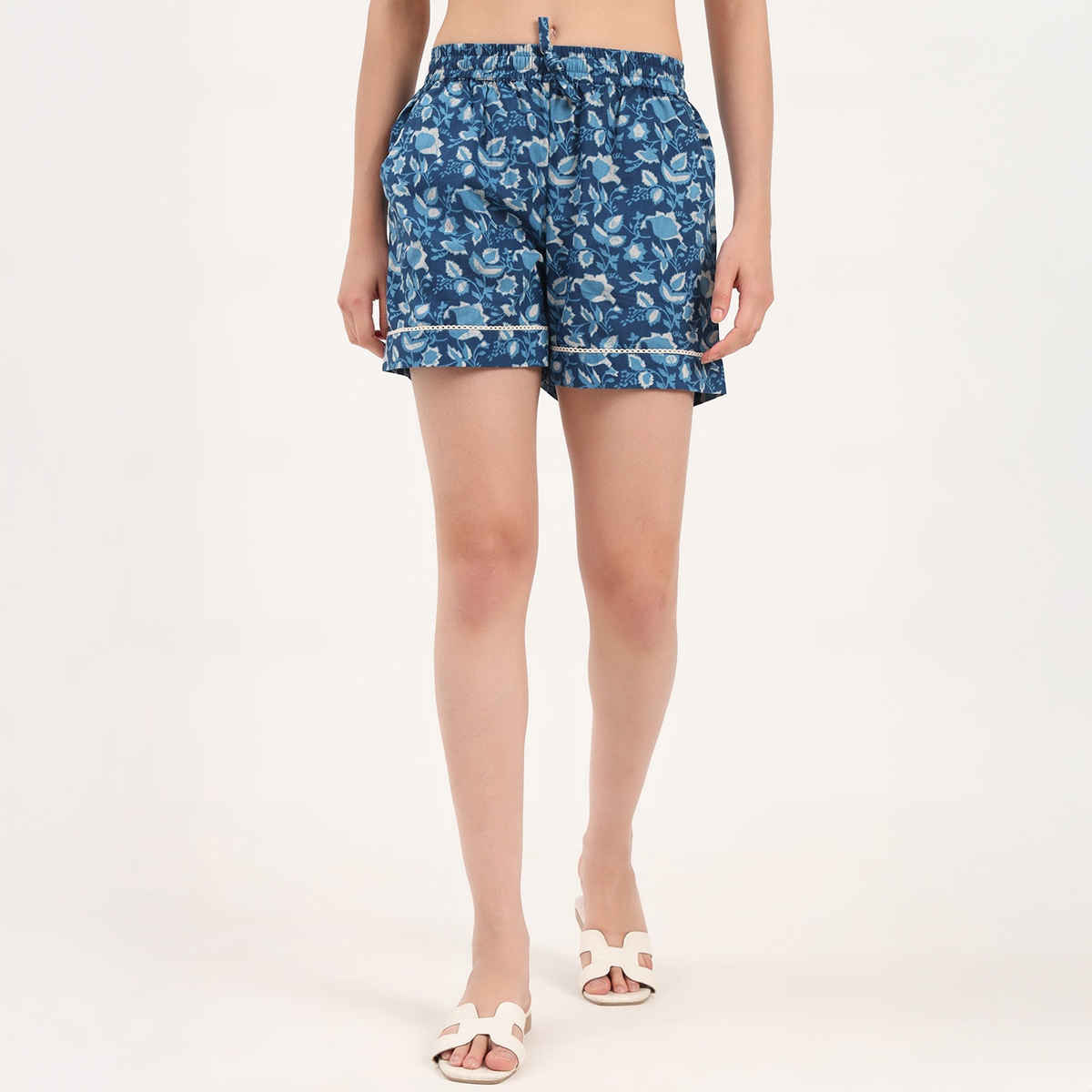 Divena Blue Floral Print Cotton Shorts for Women | DK0258 - M
