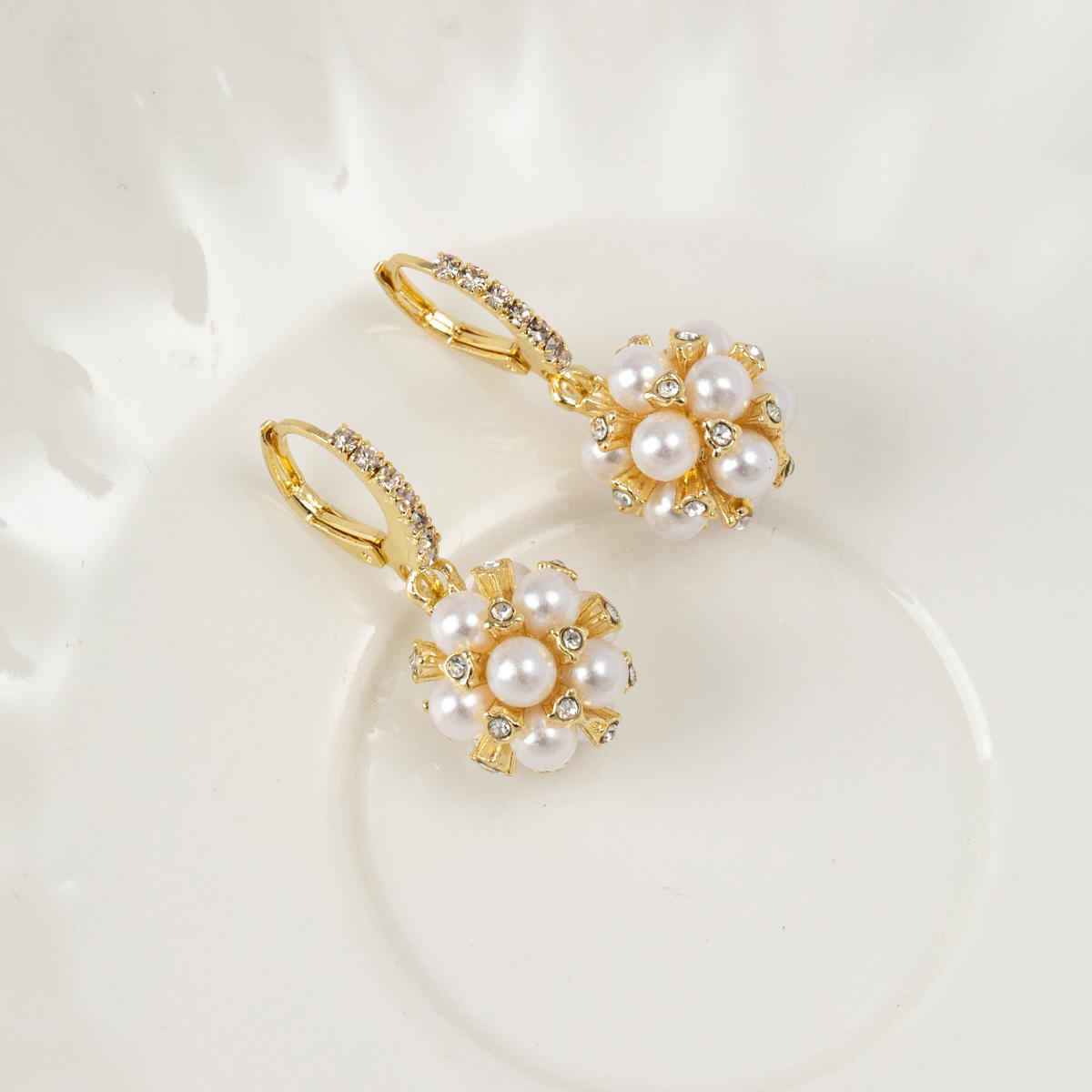 Beautynx Pearl Blossom Ball Earrings | Gold | BNX-EAR-0062