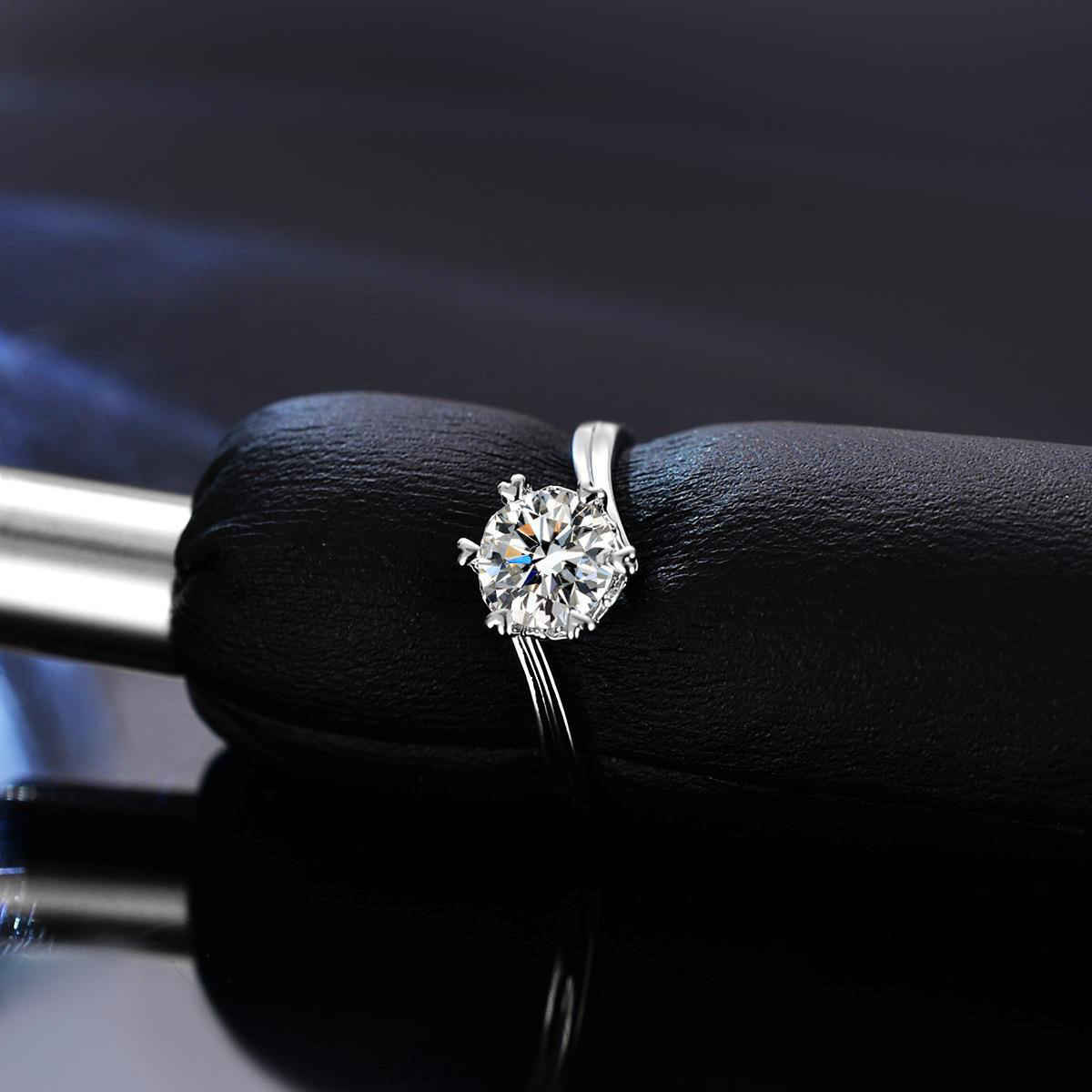 Label She Silver Plated Crystal Studded Solitaire Adjustable Finger Ring(Free Size) | LS-RNG-5209