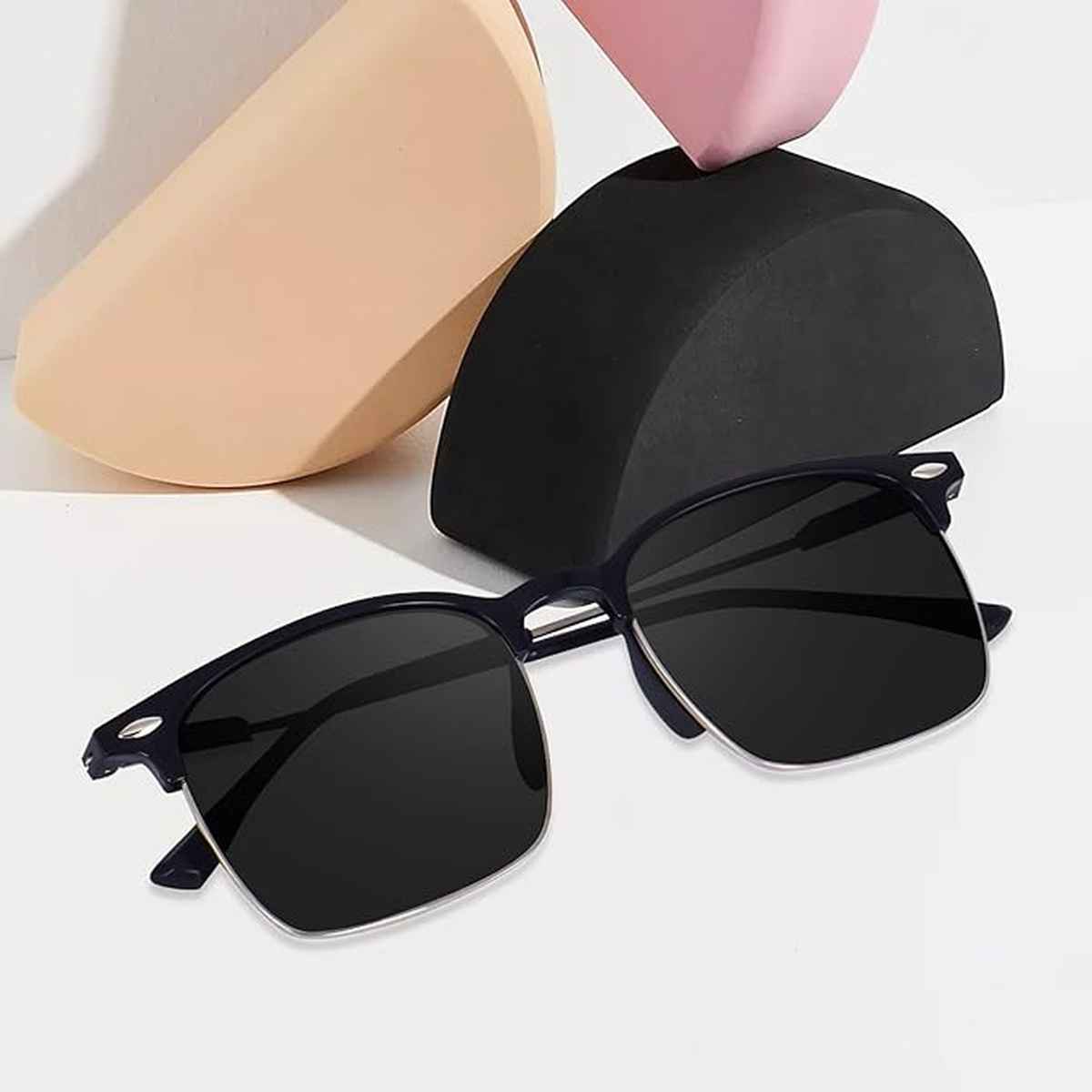 Peter Jones Unisex Solid Sunglasses | Black - One Size