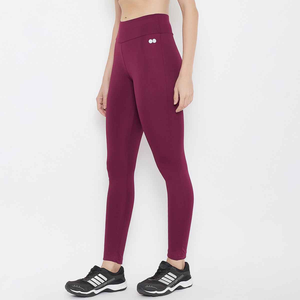 Clovia Snug Fit Active High-Waist Ankle-Length Tights (Burgundy - M)