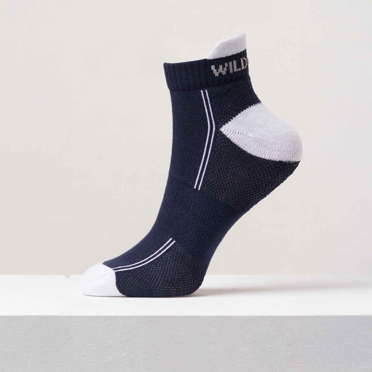 Wildcraft Unisex Patterned 78% Cotton, 20% Nylon, 2% Elastane Low Ankle Socks | Assorted