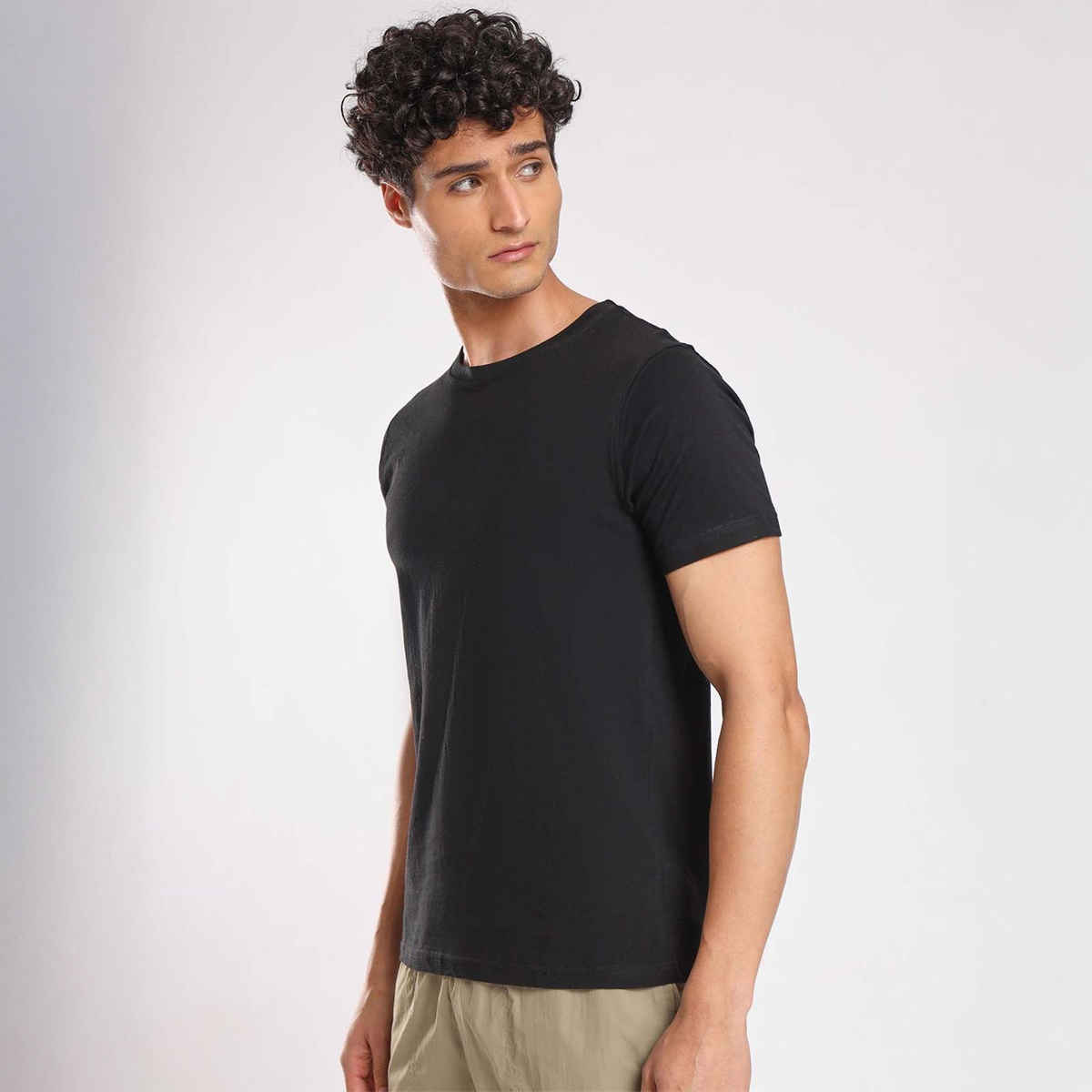 Nobero Men's Plain Classic Fit T-shirt | Black - L