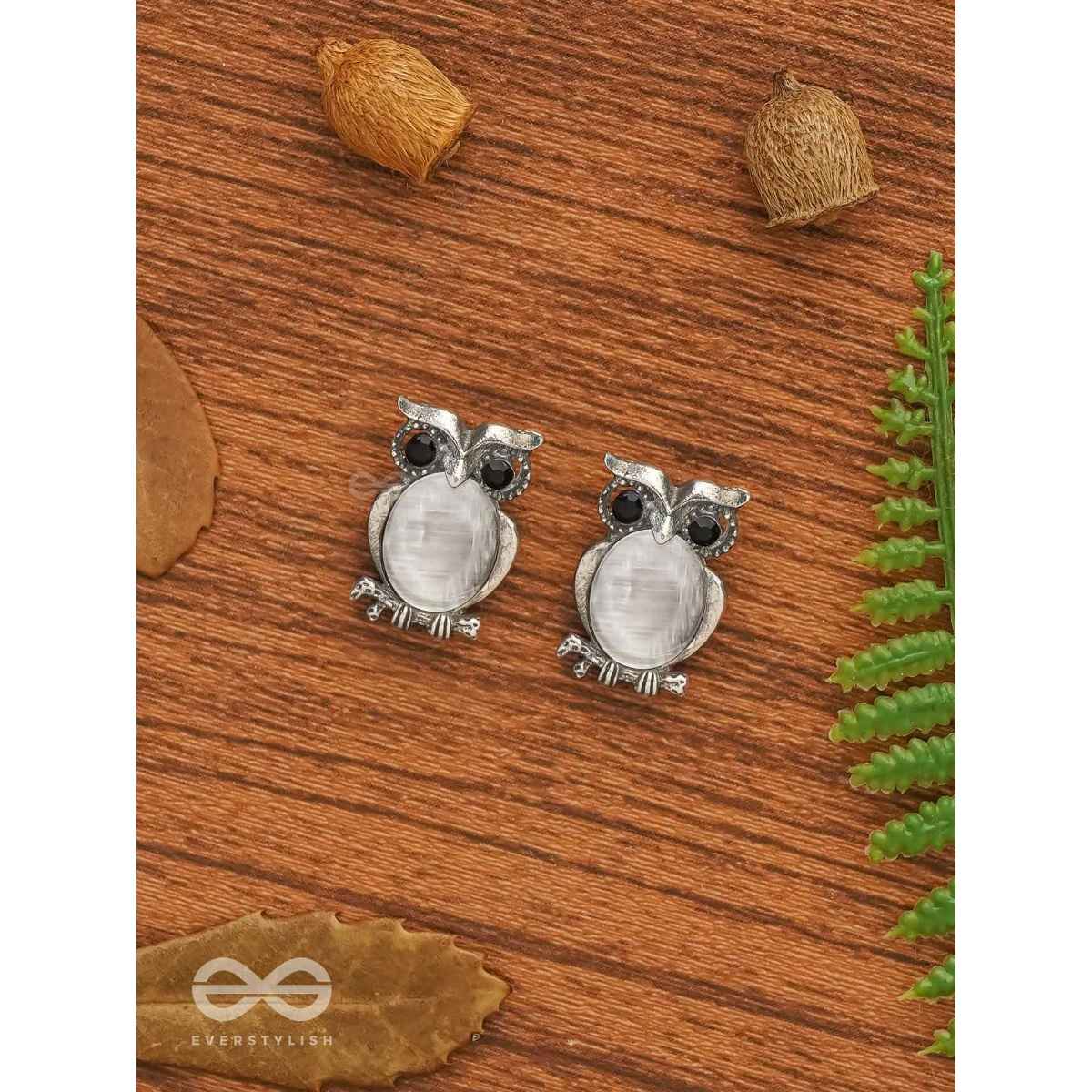 Everstylish The Little Embellished Owls- Tiny Trinket Earrings| Gray