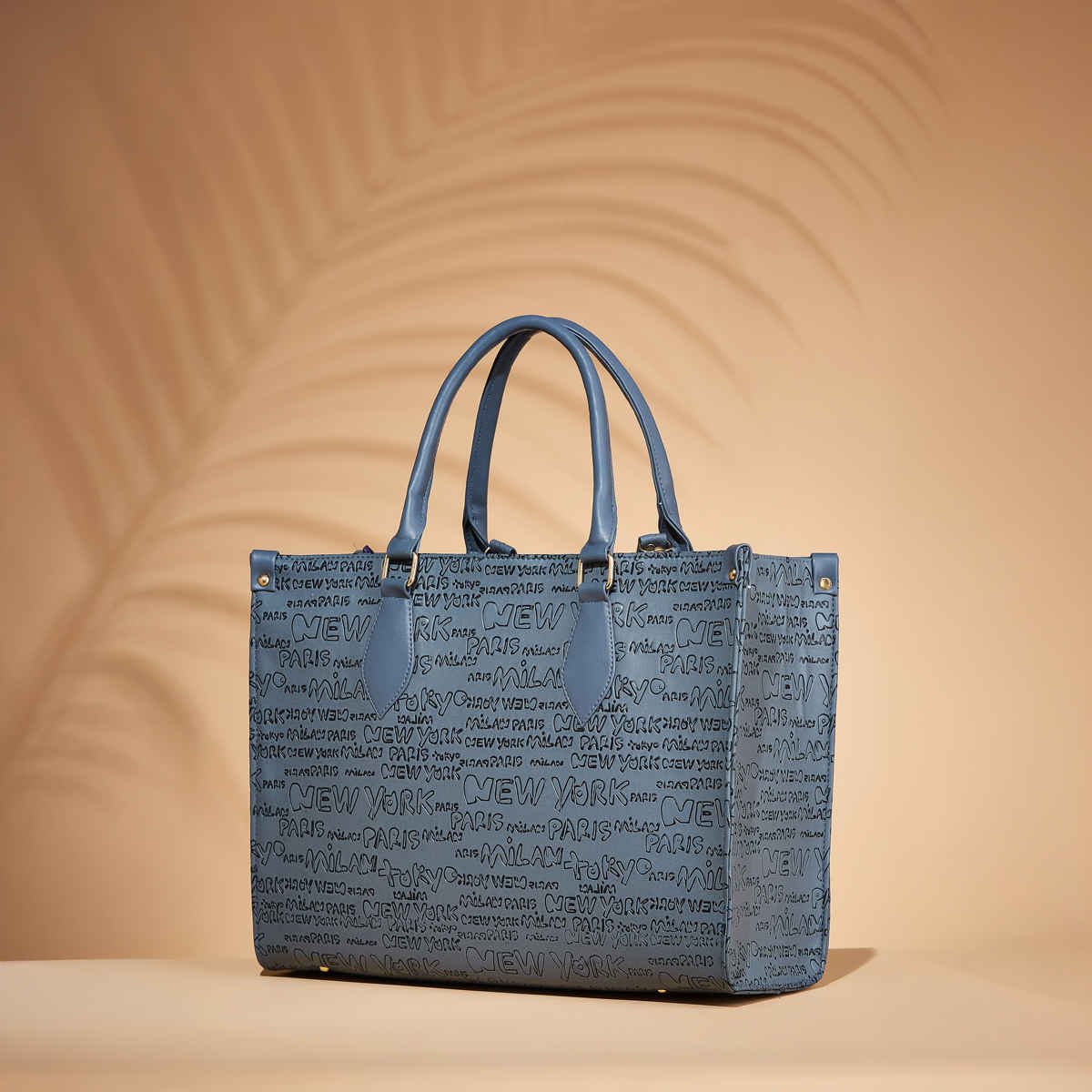 Fargo Women's Classic Handbag | Grey