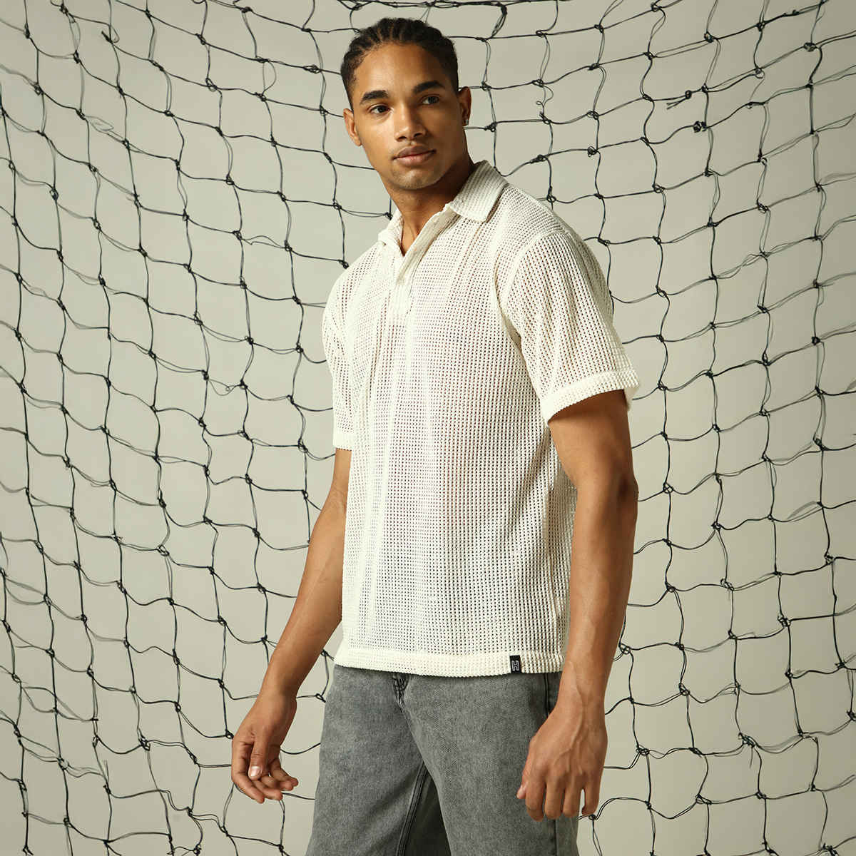 Hubberholme Men's Opaque Solid Cuban Collar Textured Fabric Oversized Casual Shirt | White - 38