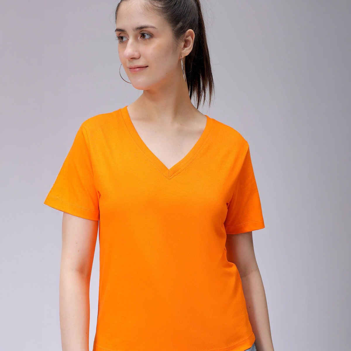 Freehand Women's Casual Regular Solid V-Neck T-shirt | 0424-Zfhvntee2-03 | Neon Orange - XS