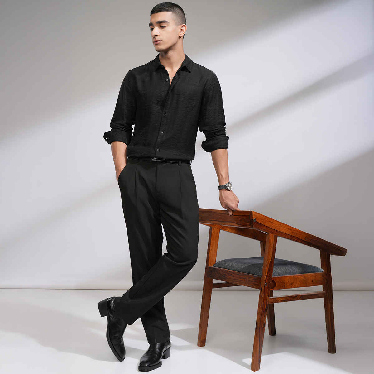 HIGHLANDER Men's Jacquard Textured Evening Party Shirt | Black - S