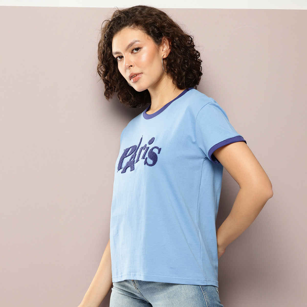 Dillinger Women's Boxy Regular Embroidery Crew Neck T-shirt | Blue - S