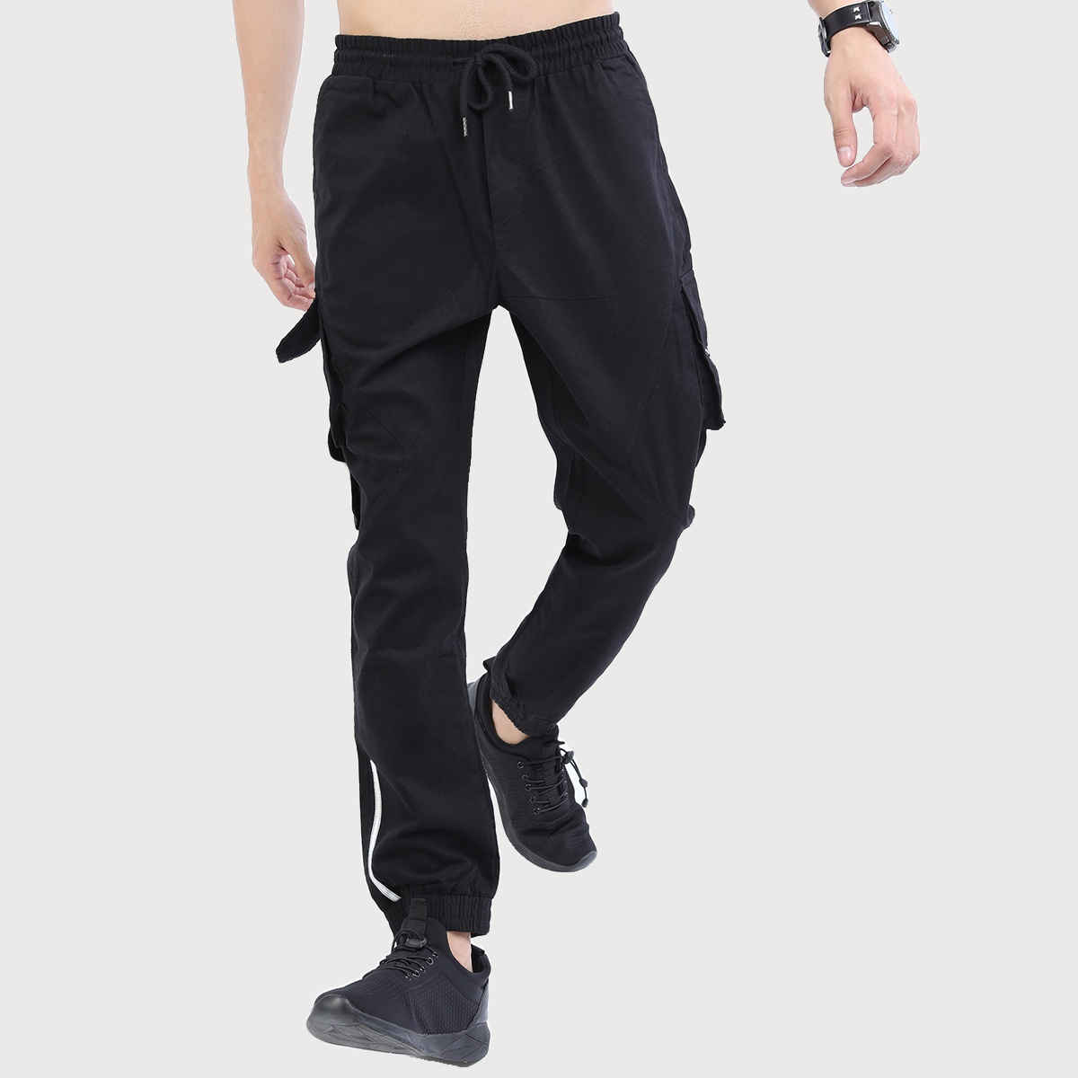 Ketch Men Black Printed Jogger Trouser | Black | 32
