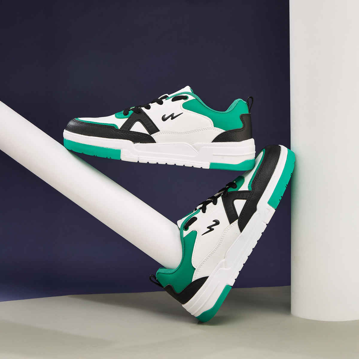 Campus Men's Sneakers | OG-27 | White and Green - UK 7