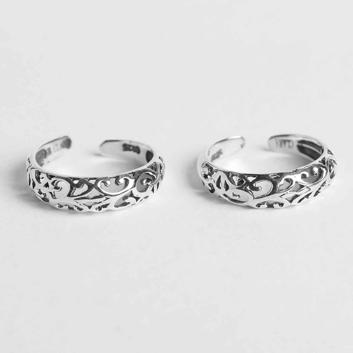 Clara 925 Sterling Silver Intricate Toe Rings Pair | Size Adjustable | Gift for Women And Girls