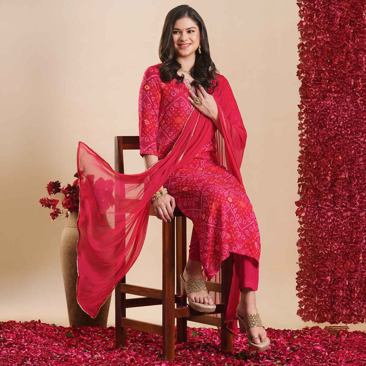 GoSriKi Women's Rayon Blend Straight Printed Kurta with Pant & Dupatta | TURAE | Rani - XL