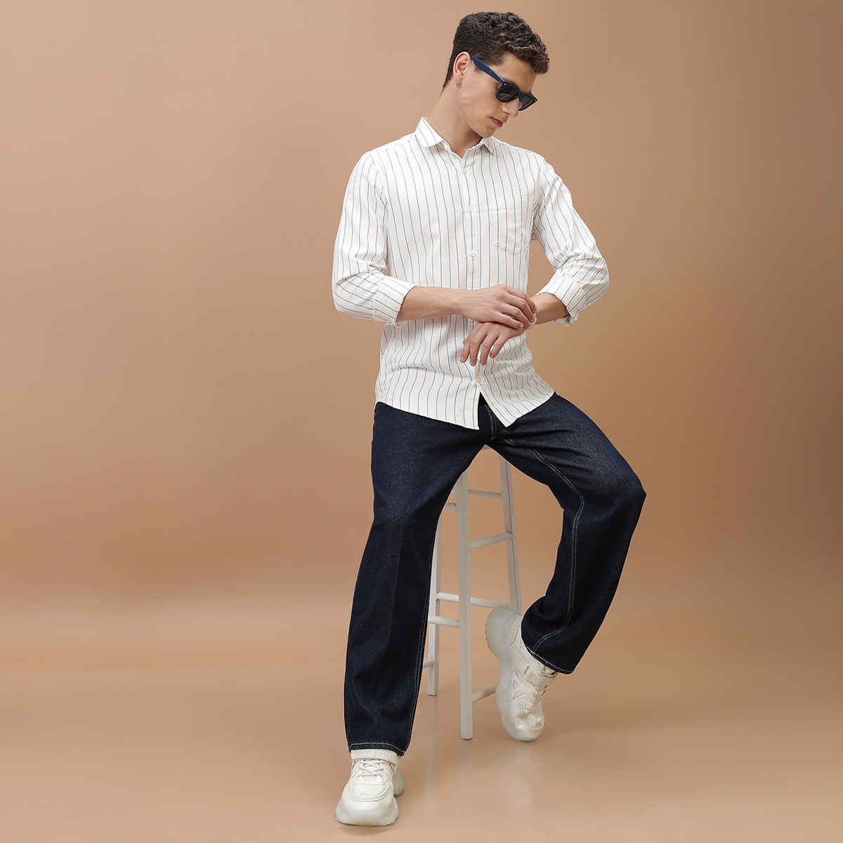 HIGHLANDER Men's Striped Slim Fit Opaque Cotton Casual Shirt | White, Blue and Red - M