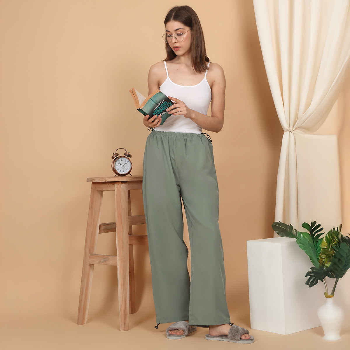 Sweet Dreams Women Solid Pyjama - M | F - Lap - 4259 Pista