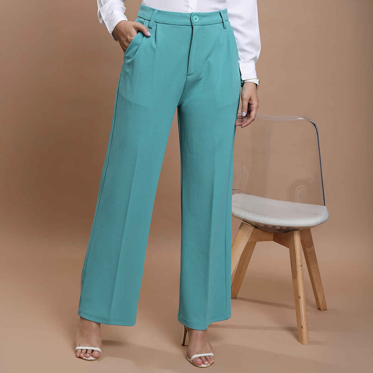 Ketch Women's Mid-Rise Flared Parallel Trousers | Green - 32