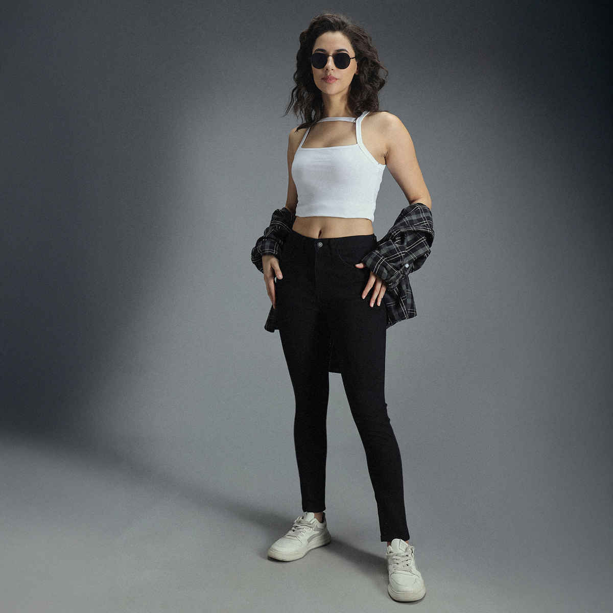 High Star Women's Skinny Fit High-Rise Clean Look Stretchable Jeans | Black - 28