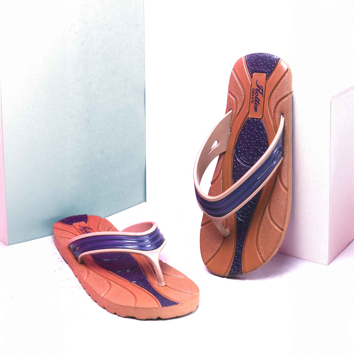 Action Men's Ong-19 Slippers | Evening Walk | Bathroom | Room Slippers | Tan and Wood - UK 6
