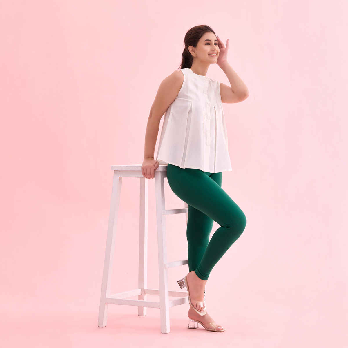 Go Colors Women's Solid Mid Rise Ankle Length Leggings | Bottle Green - L