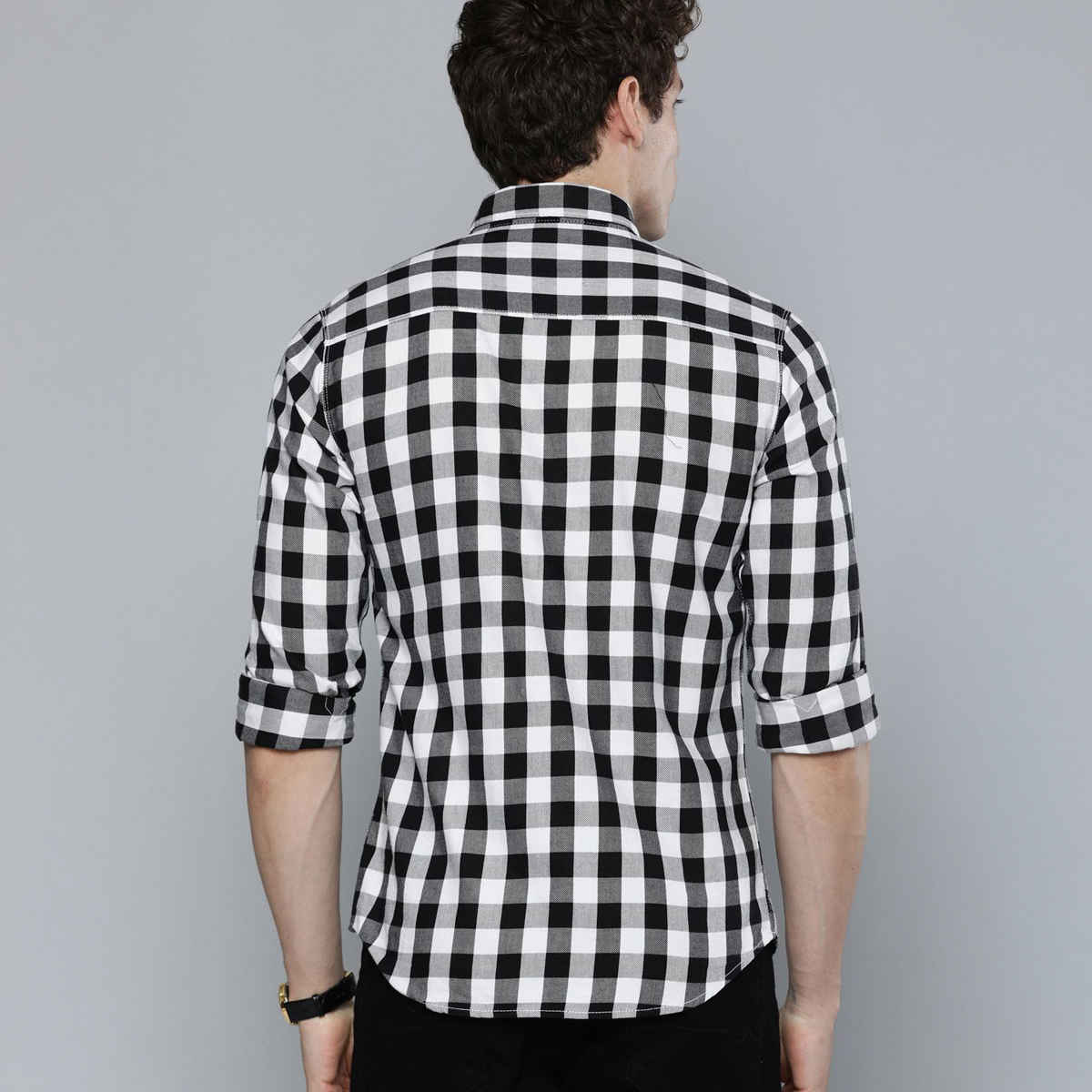 The Indian Garage Co Men's Slim Fit Checkered Casual Shirt | White - L