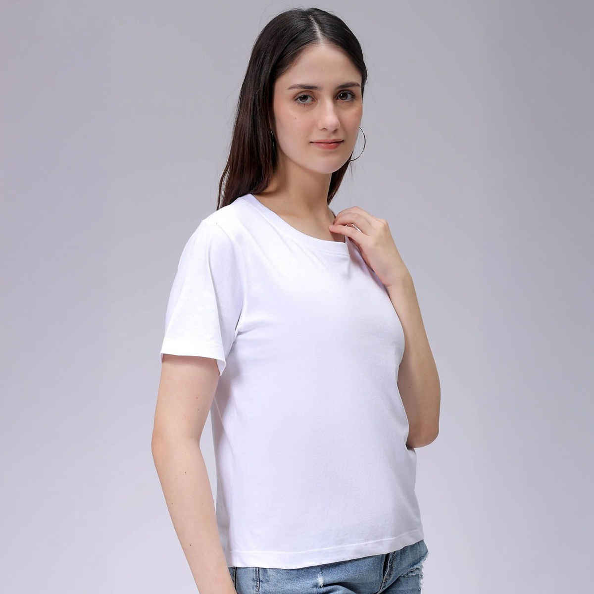 Freehand Women's Regular Solid Casual Crew Neck T-shirt | 0424-Zfhcntee3-04 | White - S