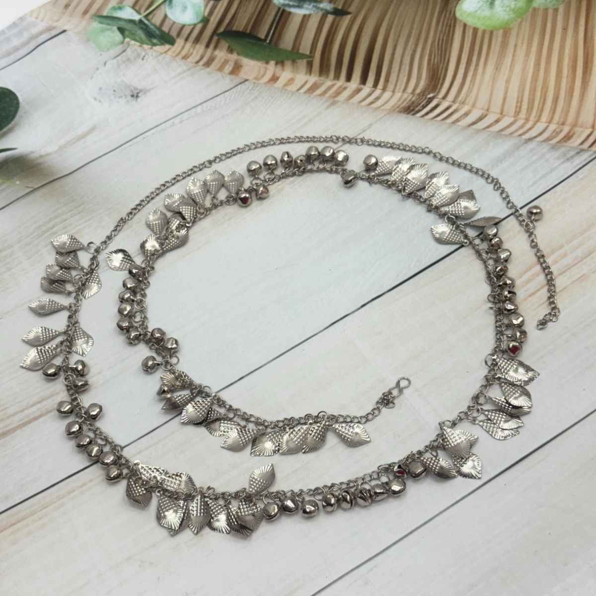 The Opal Factory Silver Oxidised Leaf Ghungroo Kamarband