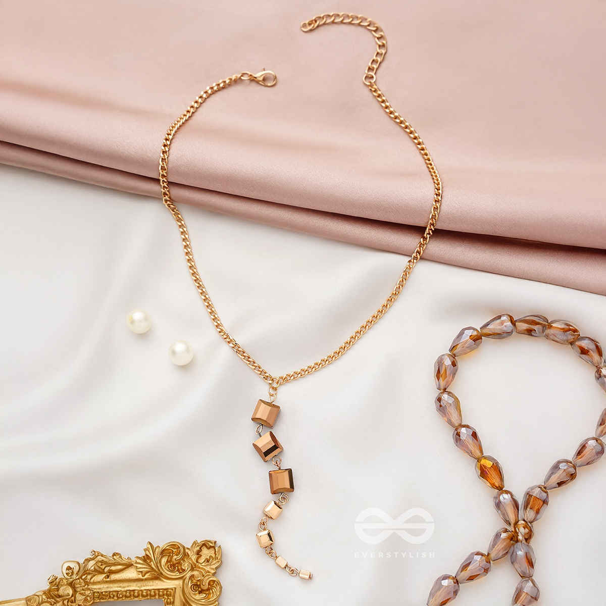 Everstylish Drop Dead Gorgeous Golden Embellished Necklace With Anti-tarnish Coating