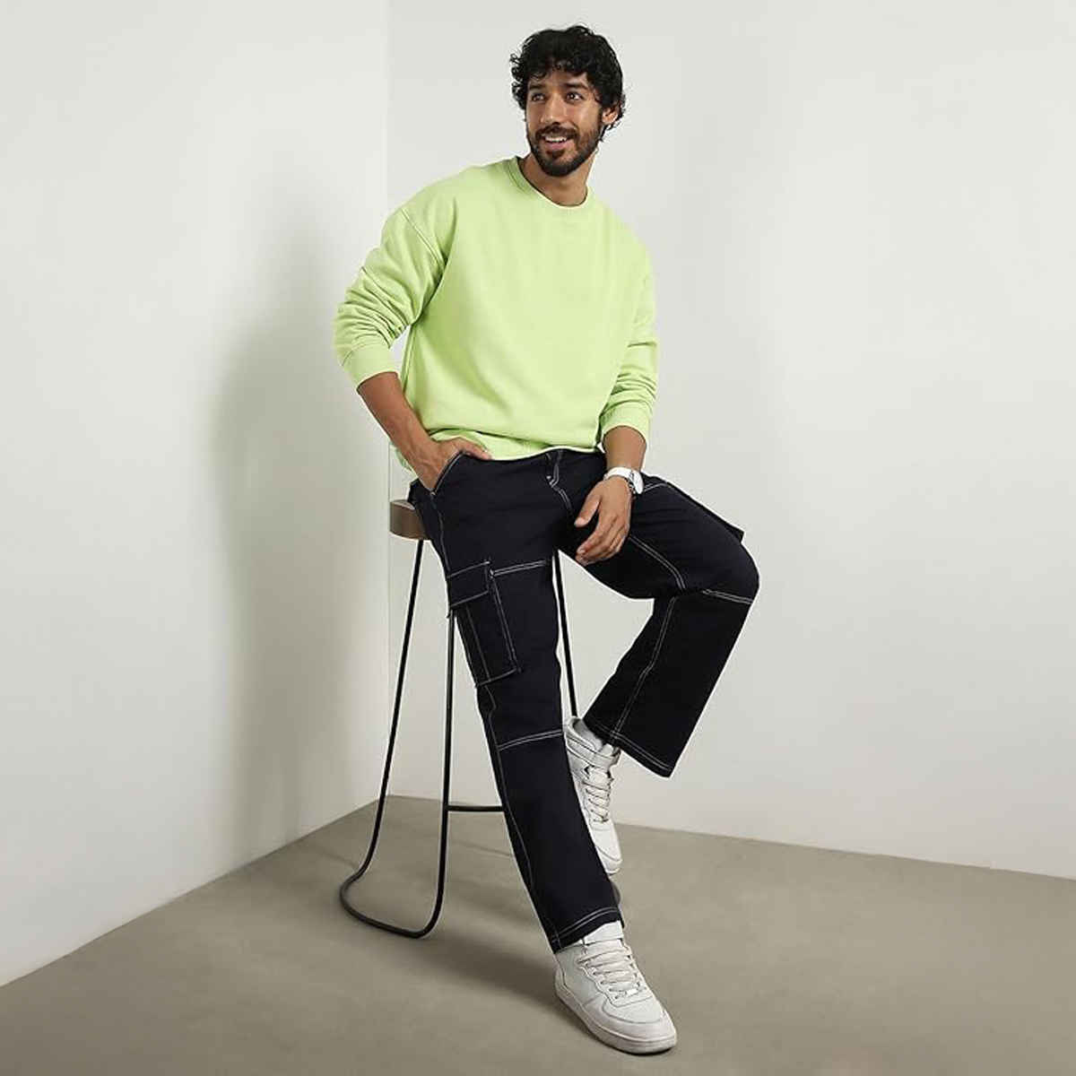 Nobero Men's Let it Go Relaxed Fit Sweatshirt | Cool Matcha - L