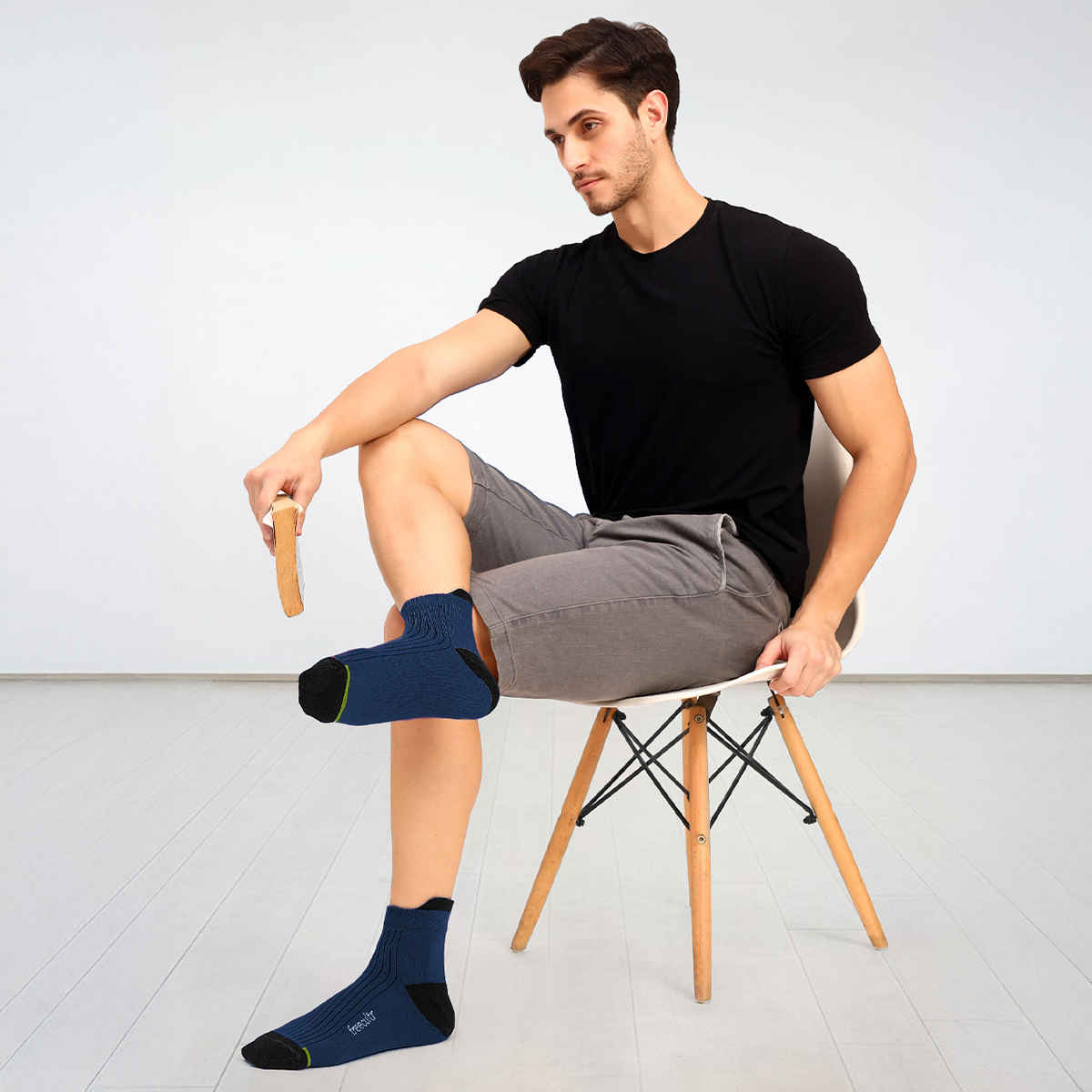 Freecultr Unisex Solid Cotton Blend Ankle Socks | Navy - Free Size