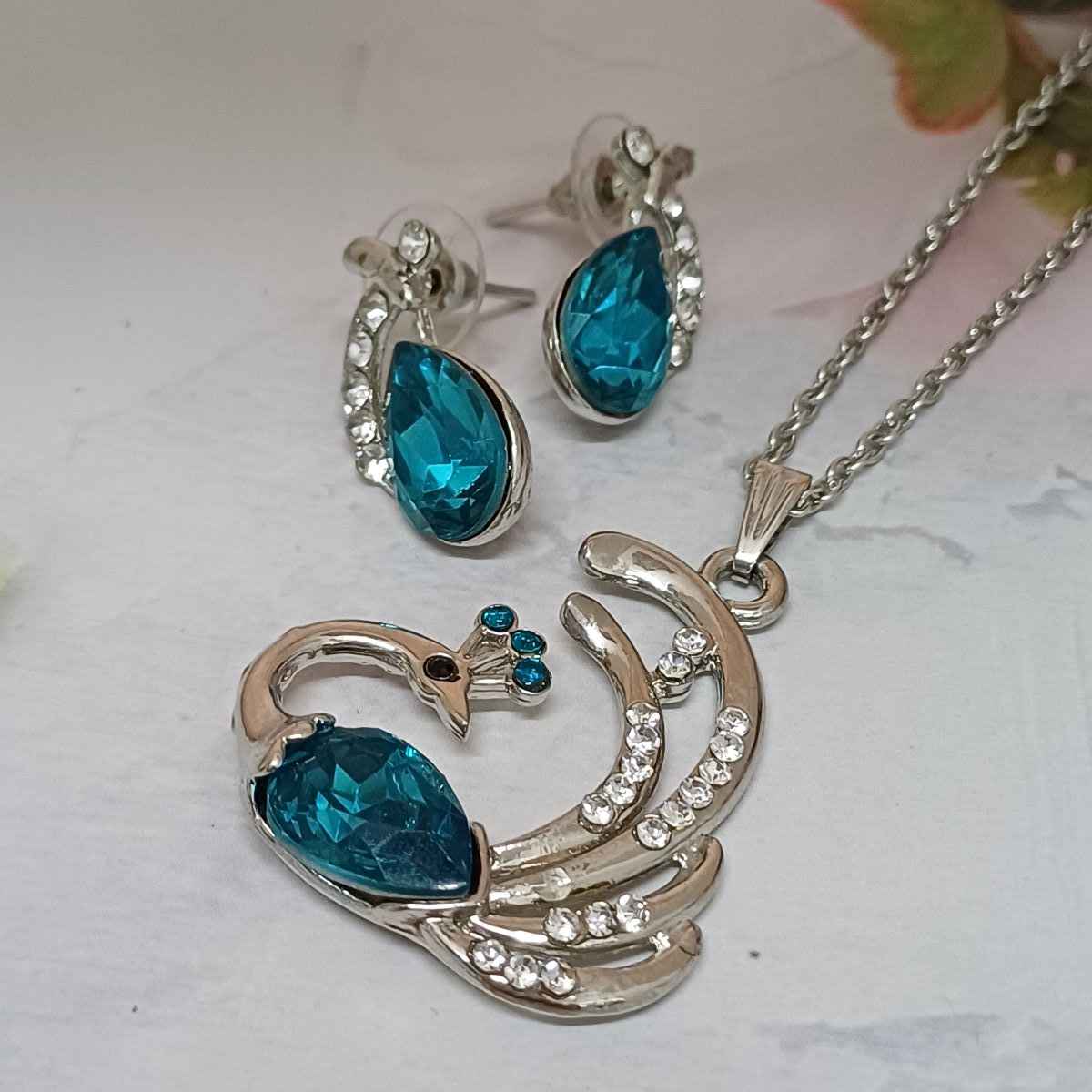 Green Diamond set (Pendant Chain+Earring) Big