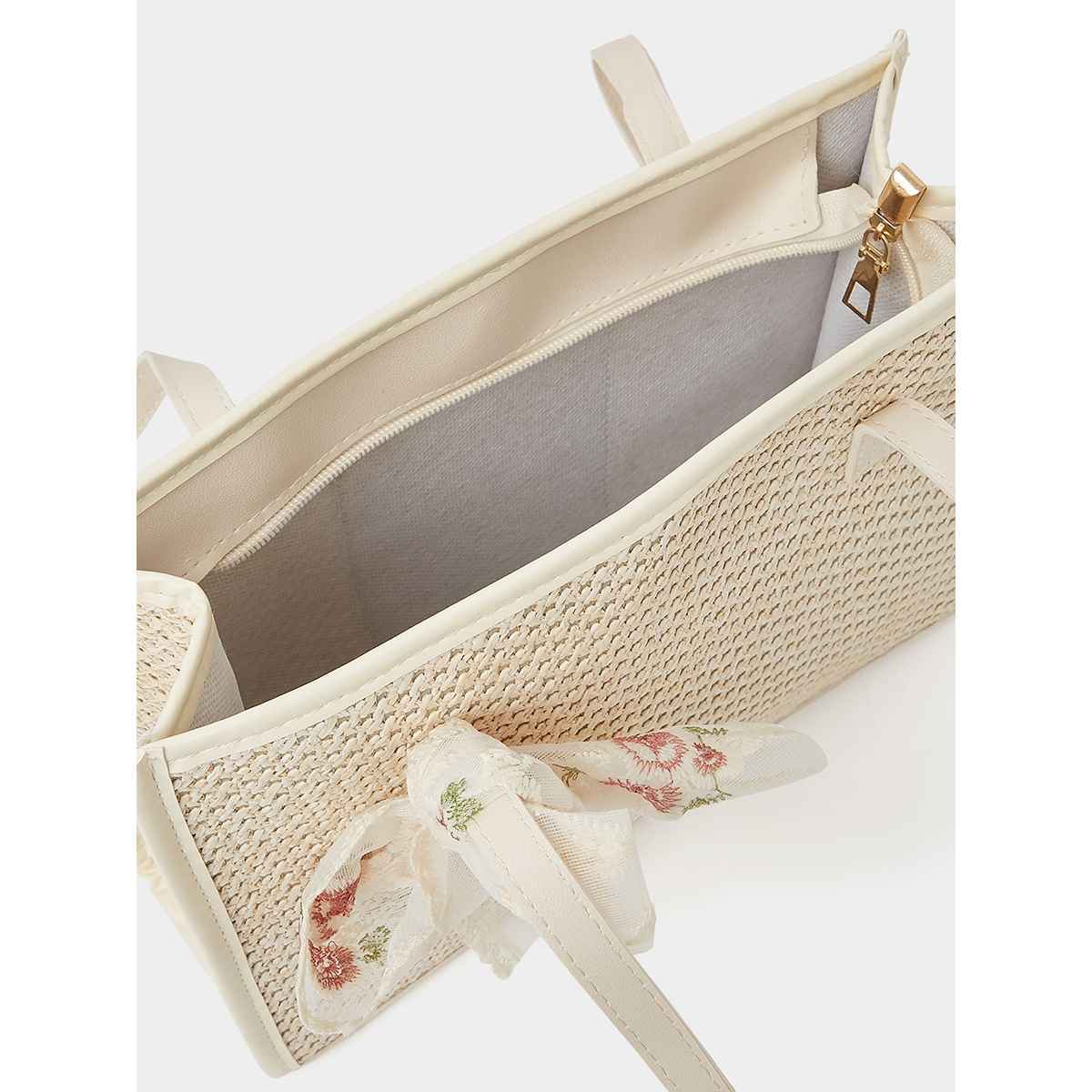 Styli Women Floral Ribbon Patch Bag White - Free Size