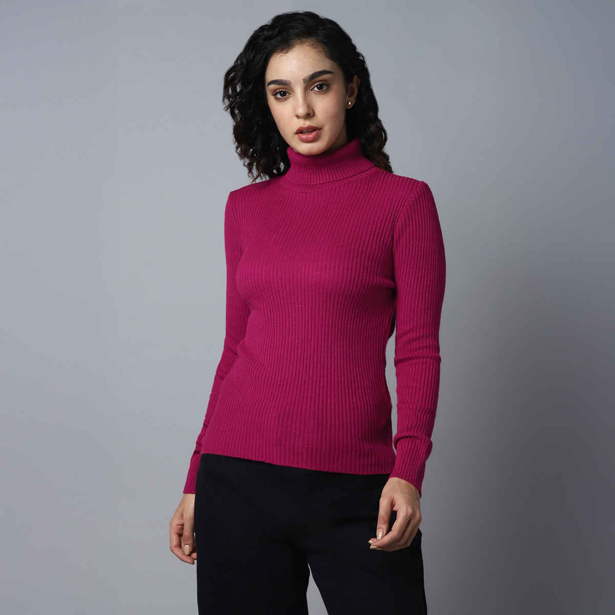 High Star Women's Ribbed Turtle Neck Pullover | Pink - S