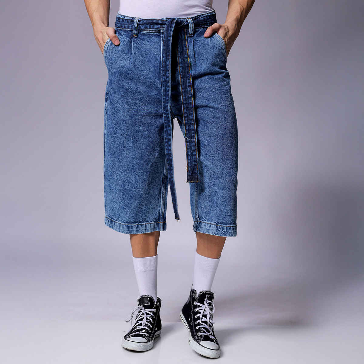 The Indian Garage Co Men's Loose Solid Street Capri Jeans | Blue - 30