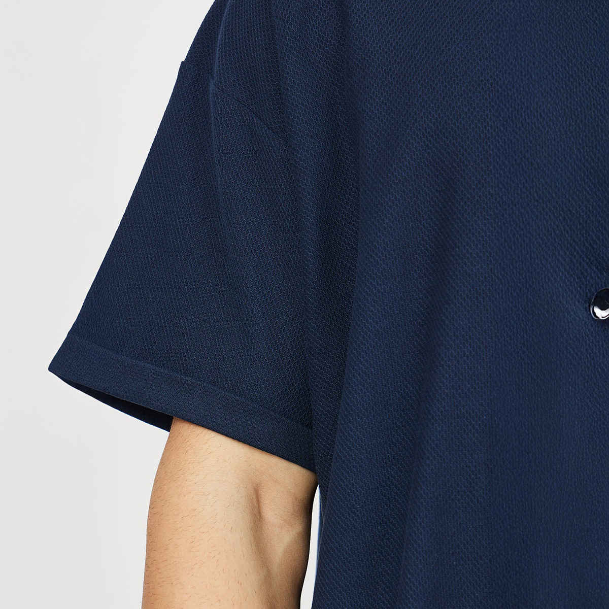 Styli Men's Waffle Knit Oversized T-shirt with Turn-Up Sleeve | Navy Blue - L