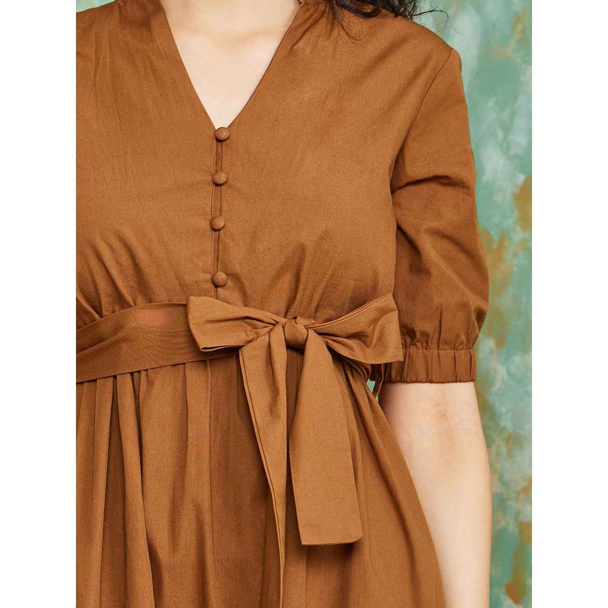 Styli Women's Maxi Dress with Button Detail and Self Tie | Brown - L